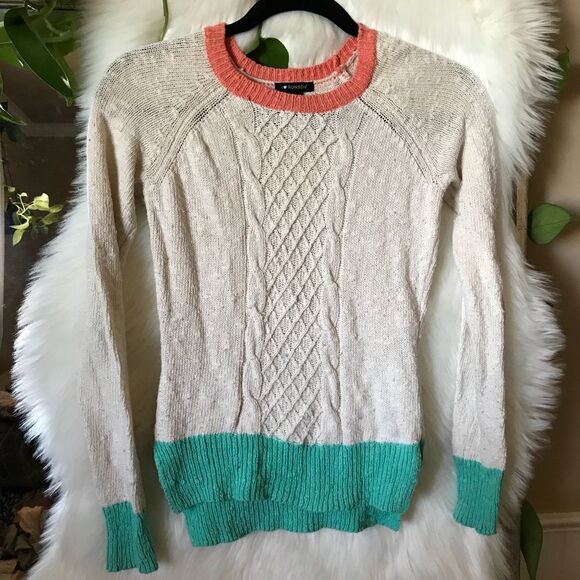 Xs Colorblock Sweater - Picture 1 of 3